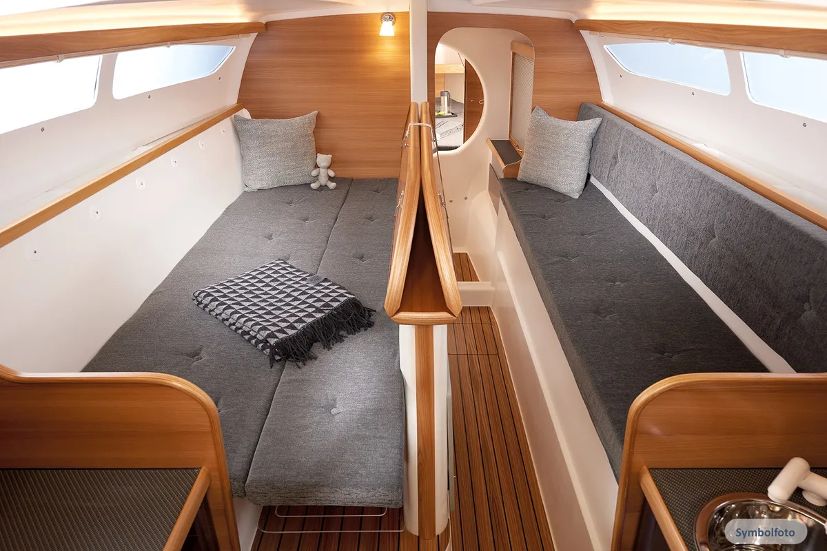 Cabin on Don Cangrejo, a Gulet Trimaran sailboat at Duino Aurisina / Devin - Nabrežina, Italy