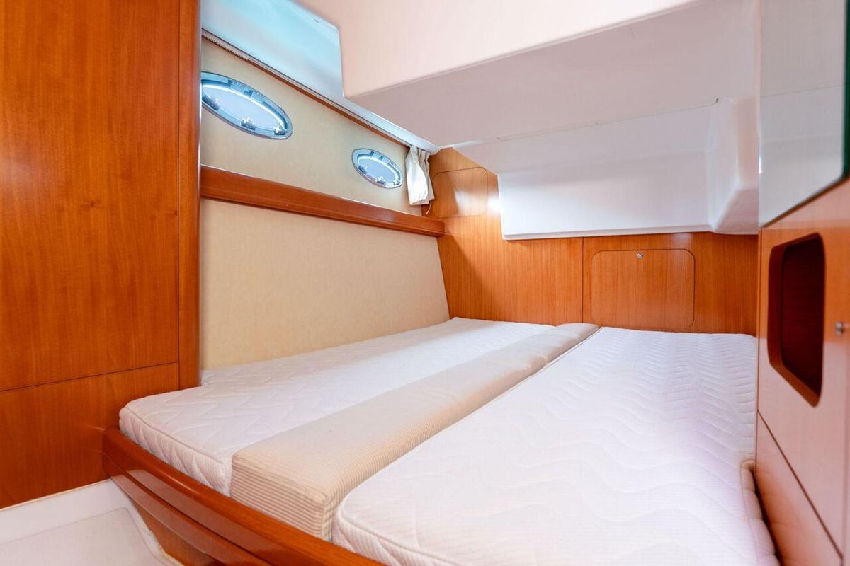 Cabin on Helen Rose, a Beneteau Antares 12 Fly yacht at Općina Medulin, Croatia