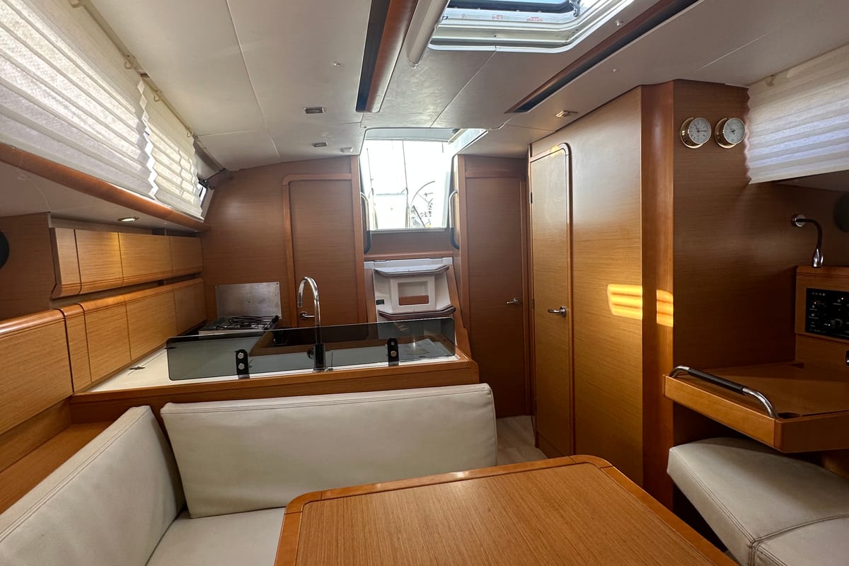 Salon of OYSTER SHELL, a Jeanneau Sun Odyssey 379 sailboat at Athens, Greece