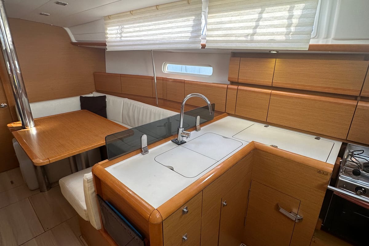 Salon of OYSTER SHELL, a Jeanneau Sun Odyssey 379 sailboat at Athens, Greece