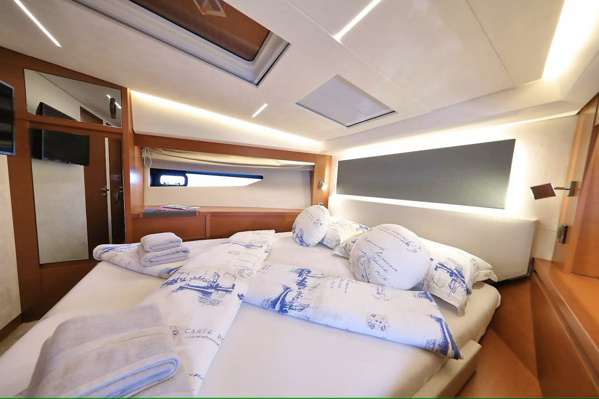 Exterior view of Medusa, a Jeanneau Prestige 520 Flybridge yacht at Split, Croatia