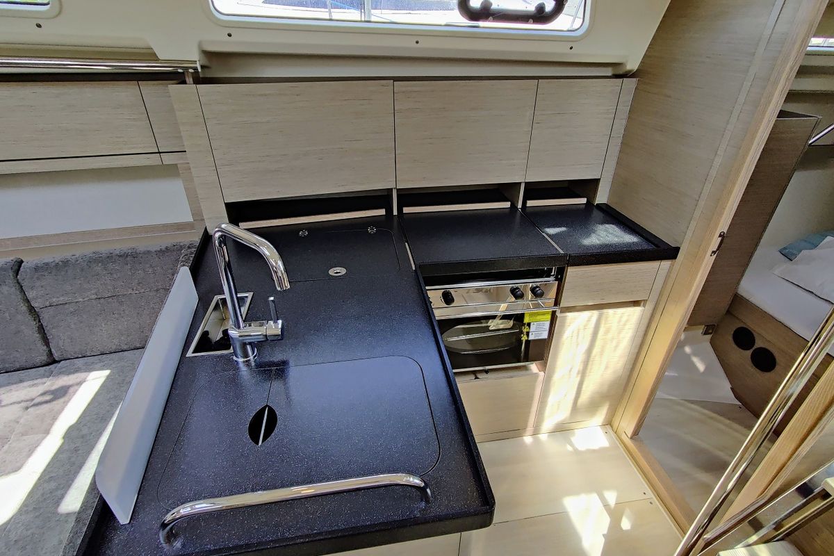 Cabin on Fany, a Hanse Yachts Hanse 388 sailboat at Općina Sukošan, Croatia