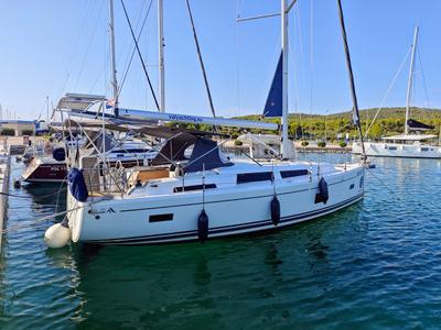 Cockpit of Fany, a Hanse Yachts Hanse 388 sailboat at Općina Sukošan, Croatia