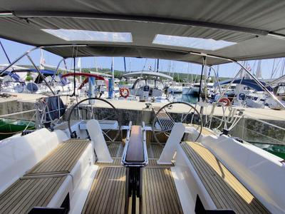 Salon of Fany, a Hanse Yachts Hanse 388 sailboat at Općina Sukošan, Croatia