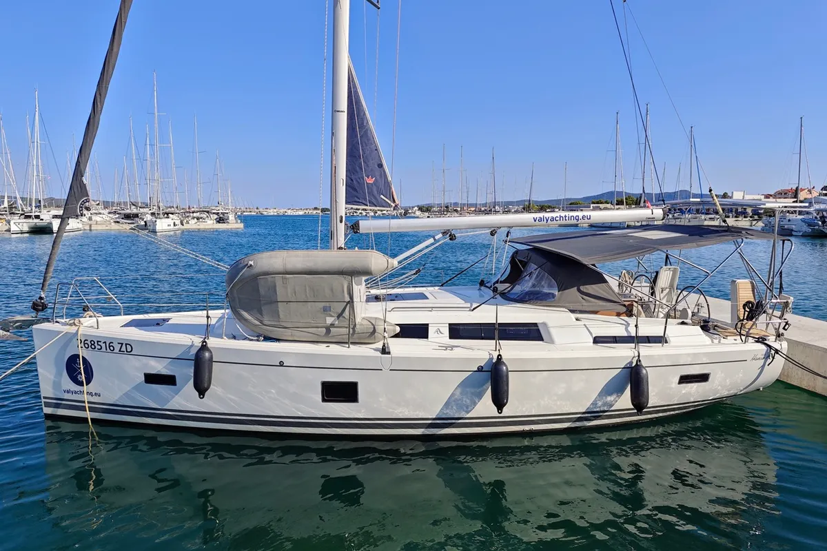 Exterior view of Fany, a Hanse Yachts Hanse 388 sailboat at Općina Sukošan, Croatia