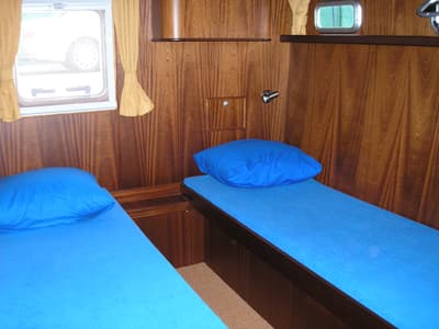 Cabin on Juliana, a Gulet Hibo 1300 motorboat at Woudsend, Netherlands