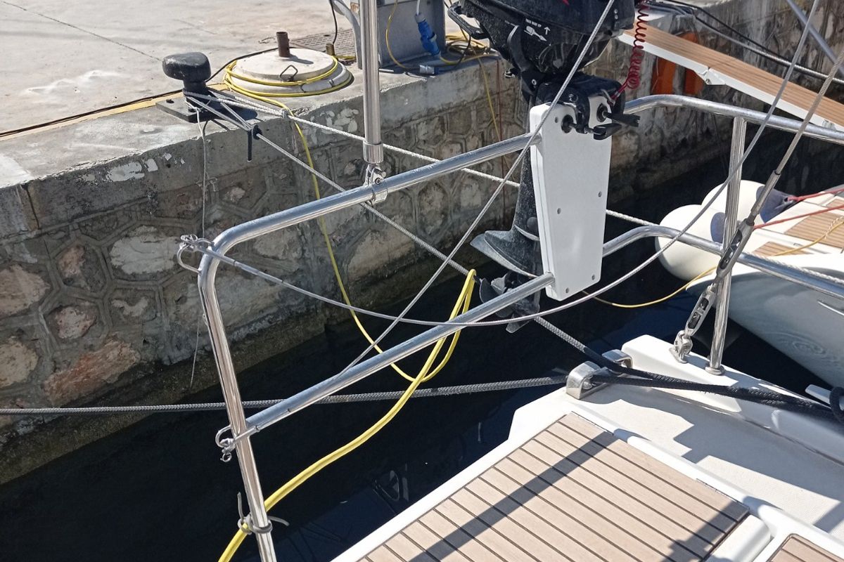 Annezia Star, a Beneteau Oceanis 51.1 sailboat at Athens, Greece