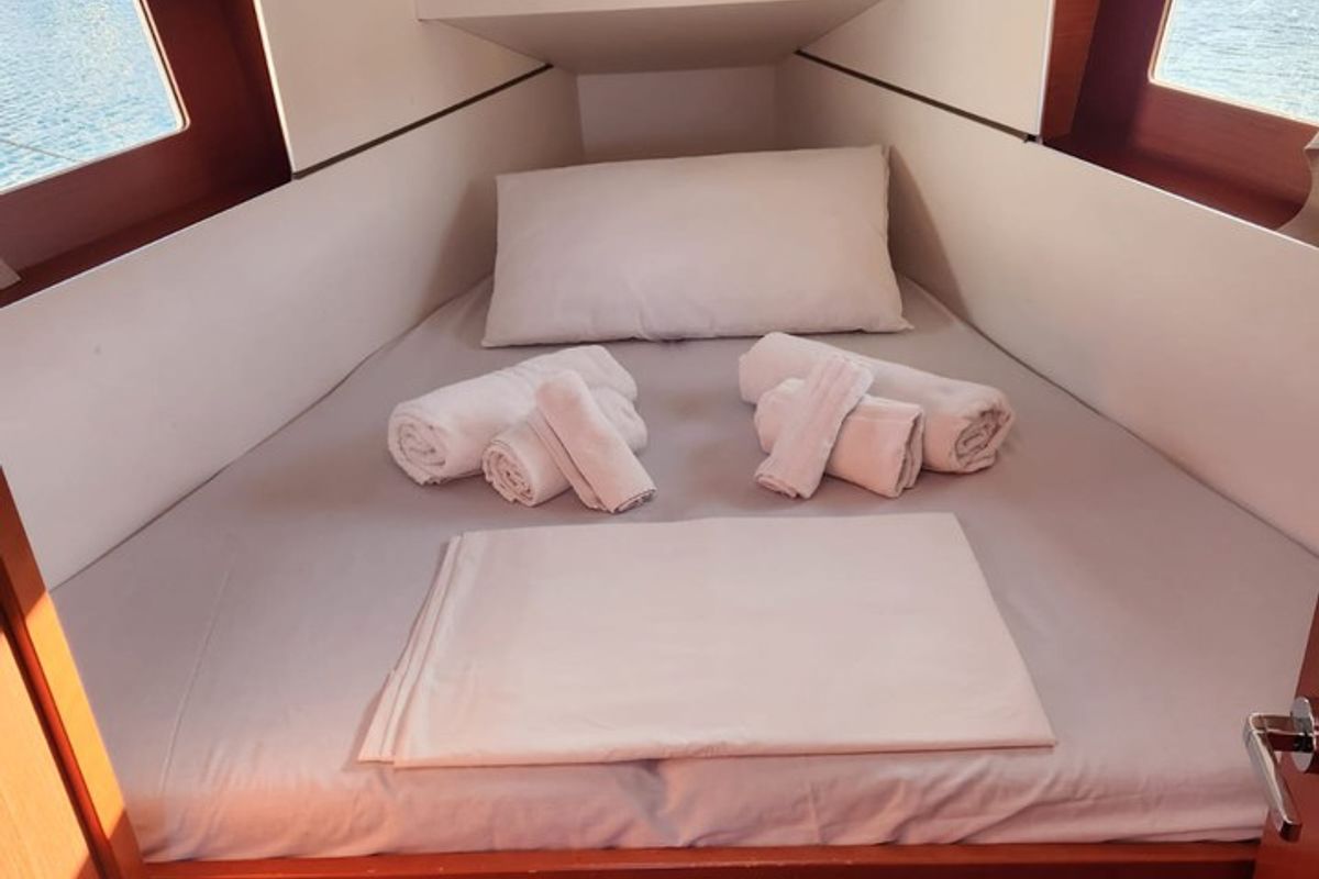 Cabin on Beghe, a Beneteau Oceanis 35.1 sailboat at Cannigione, Italy