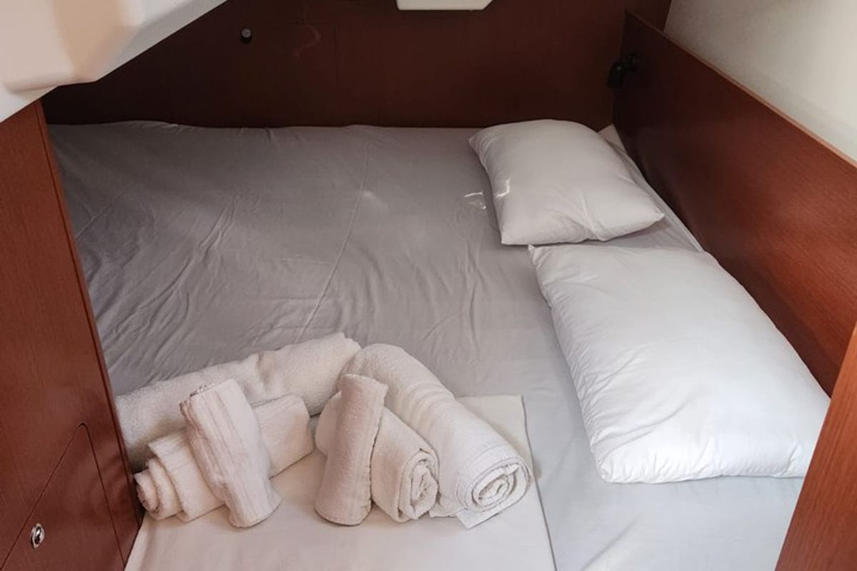 Cabin on Beghe, a Beneteau Oceanis 35.1 sailboat at Cannigione, Italy