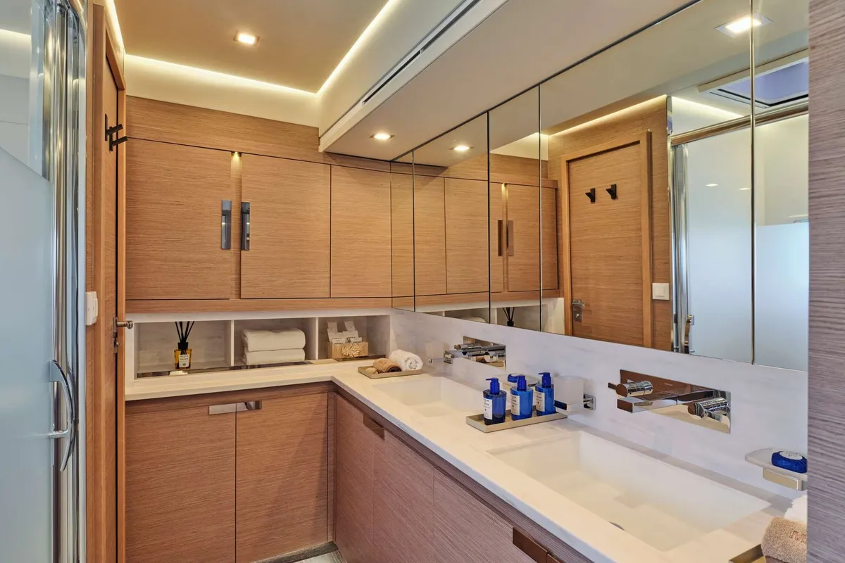 Elly, a Fountaine Pajot Power 67 catamaran at Flisvos Marina, Greece