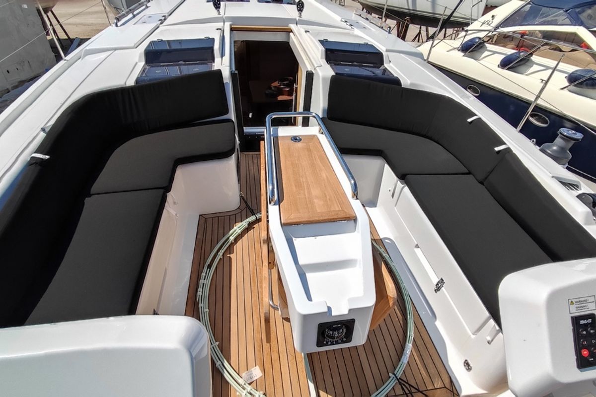 Deck of Rogira, a Hanse Yachts Hanse 458 sailboat at Volos Municipality, Greece