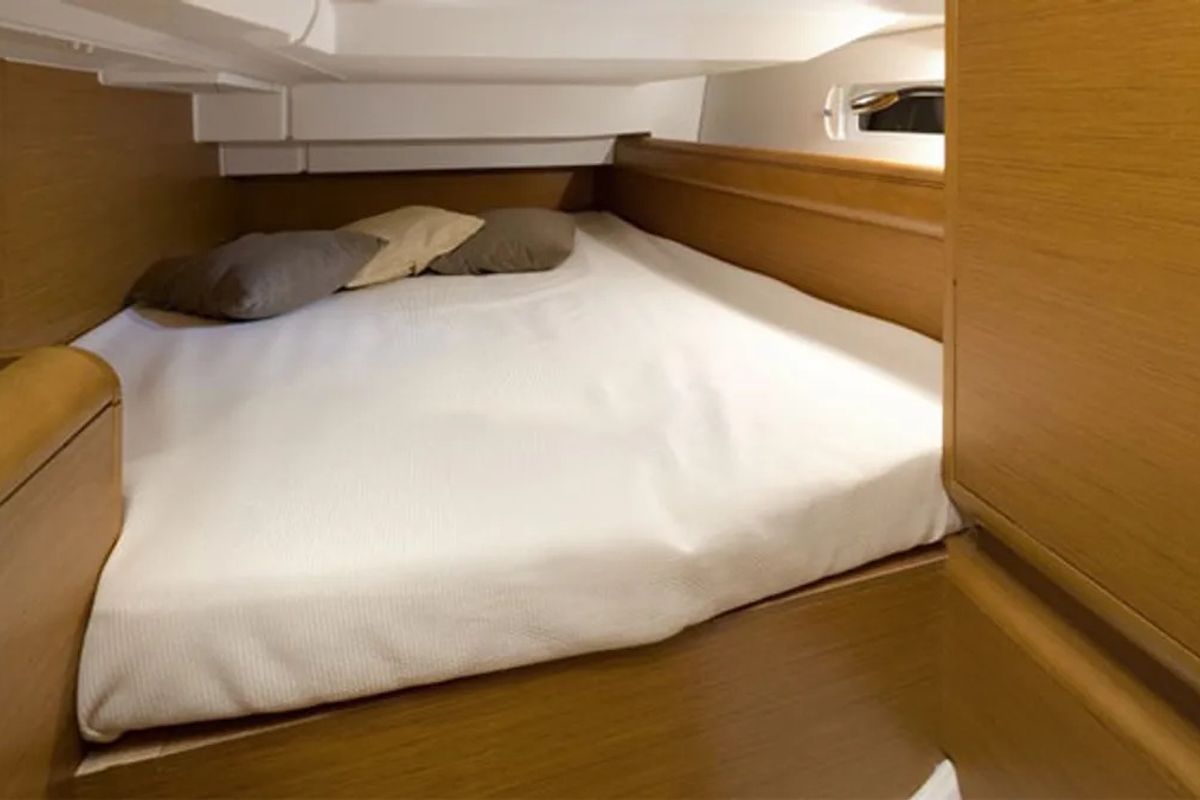 Cabin on ETERNITY, a Jeanneau Sun Odyssey 409 sailboat at Municipal Unit of Lefkada, Greece
