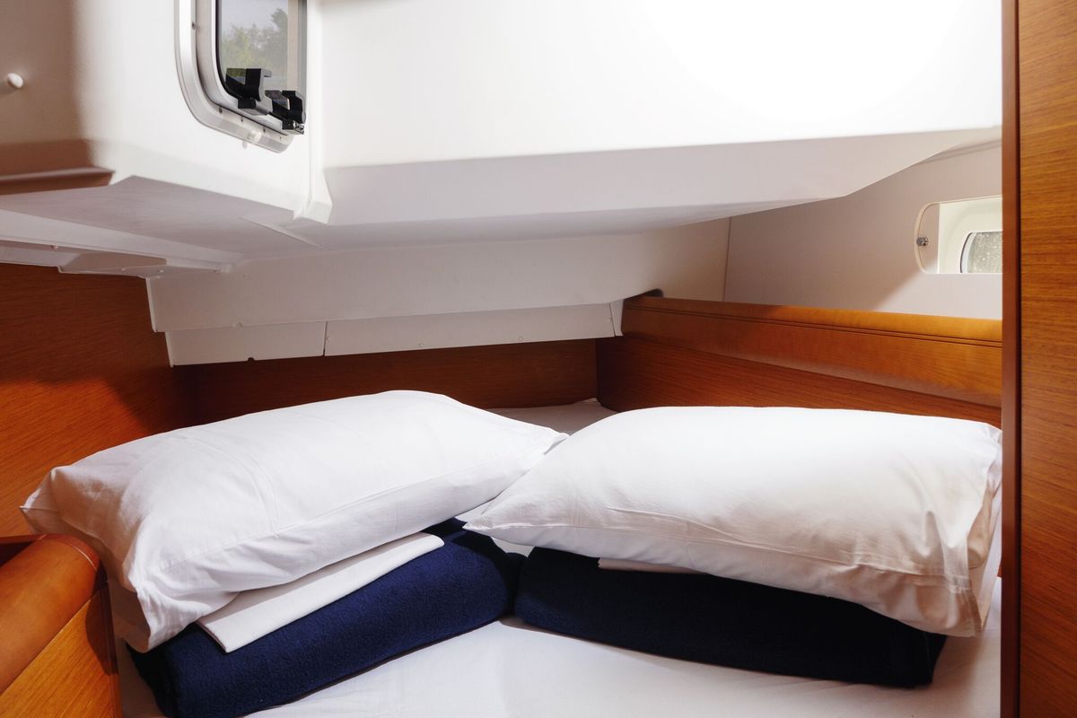 Cabin on Odessa, a Jeanneau Sun Odyssey 449 sailboat at Rogač, Croatia