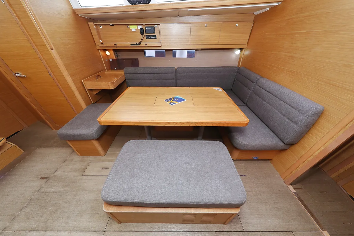 Salon of 4 You, a Dufour 460 GL sailboat at Grad Vodice, Croatia
