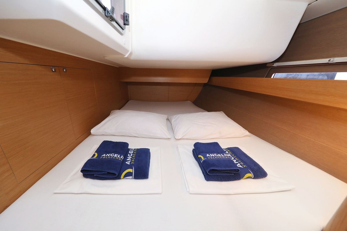 Cabin on 4 You, a Dufour 460 GL sailboat at Grad Vodice, Croatia