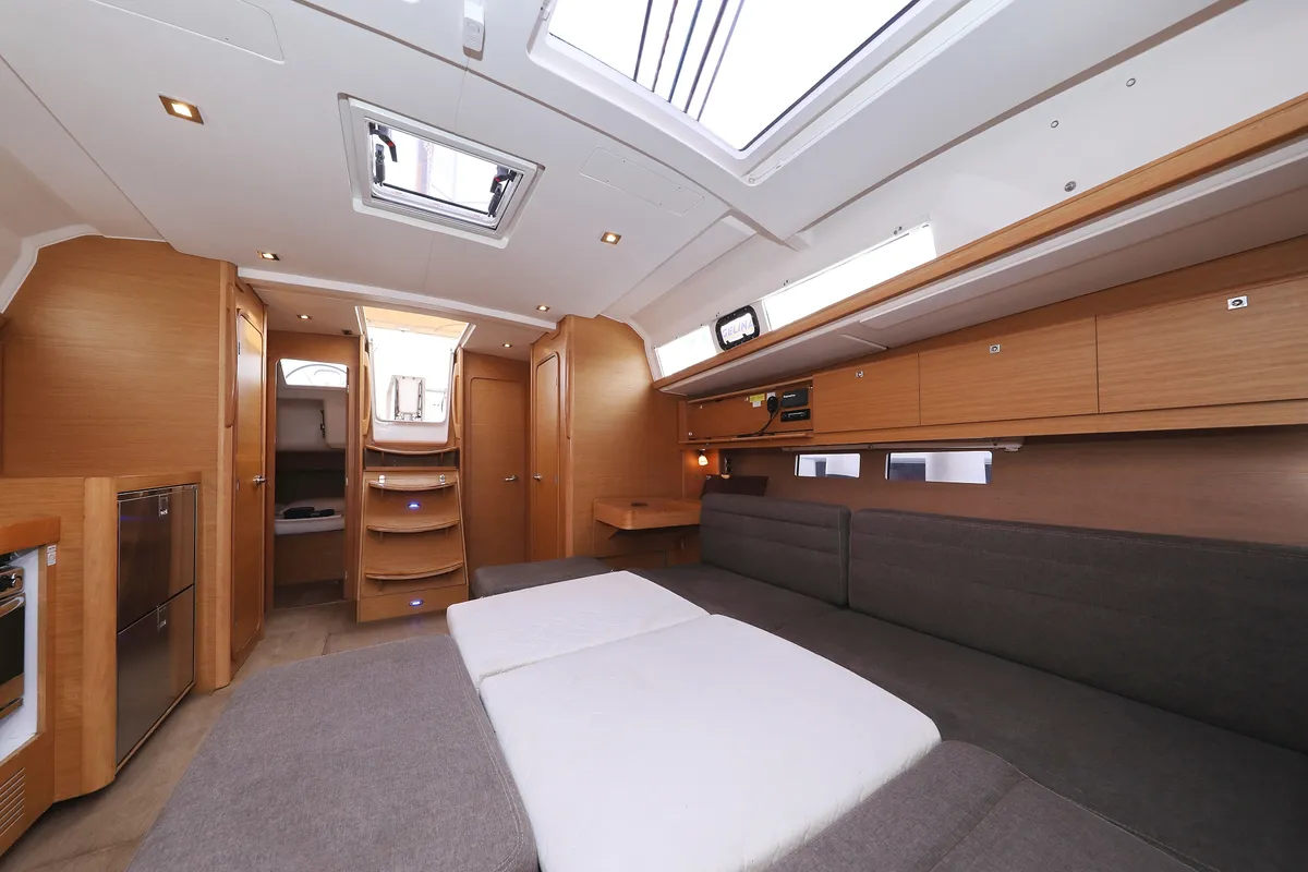 Salon of 4 You, a Dufour 460 GL sailboat at Grad Vodice, Croatia