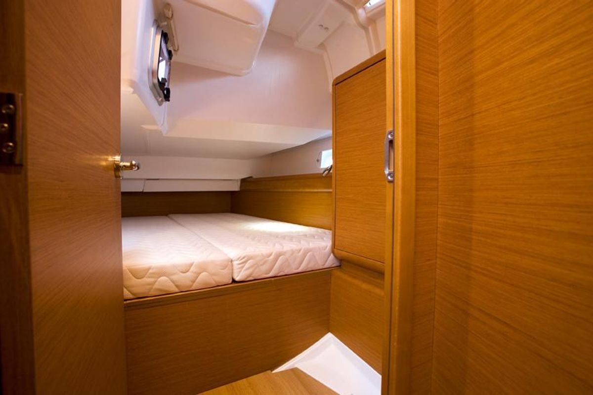 Cabin on Beaujolais, a Jeanneau Sun Odyssey 449 sailboat at Seget Donji, Croatia