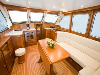 Salon of Drait 98, a De Drait DeLuxe 42 motorboat at Drachten, Netherlands