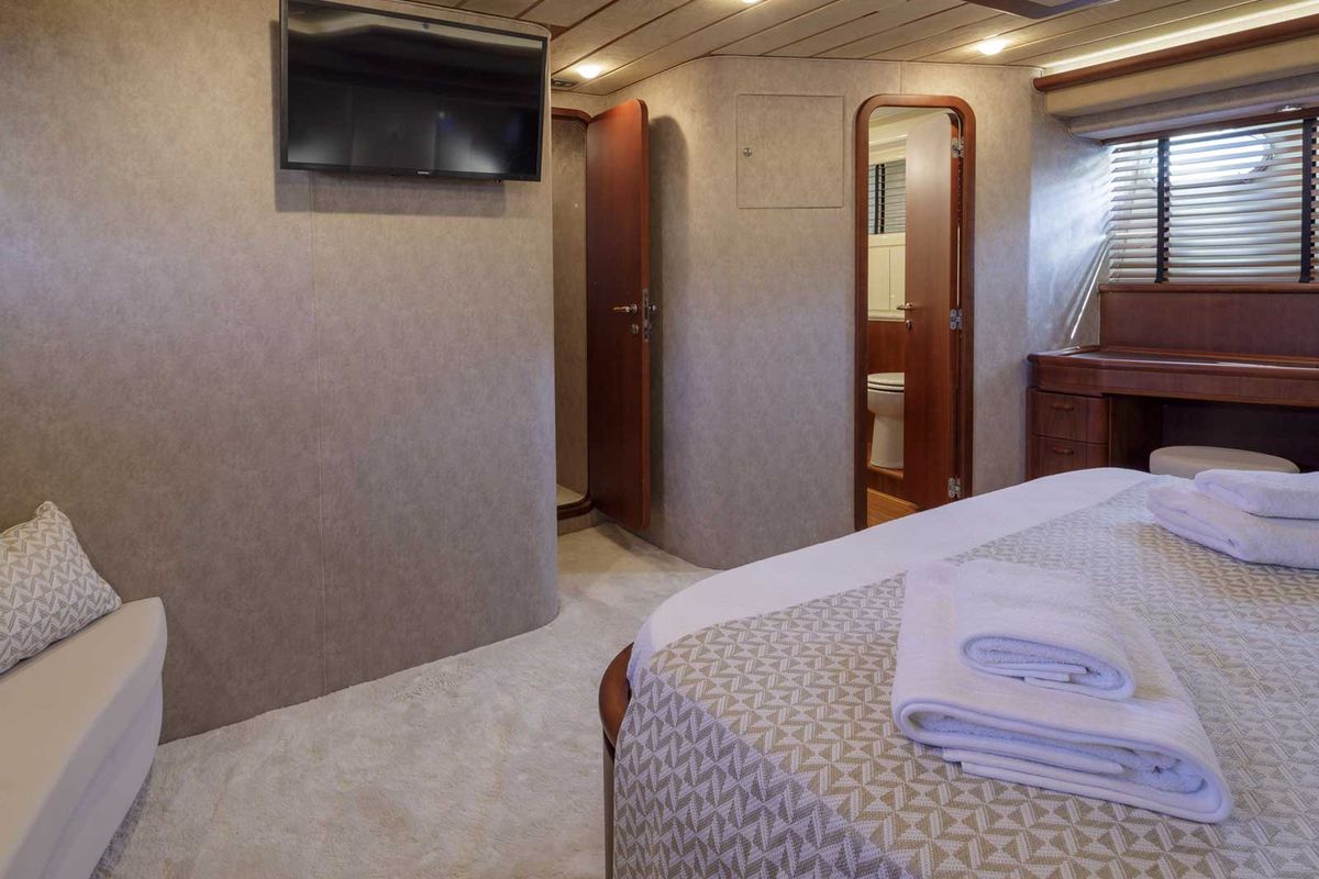 Cabin on My Way, a Ferretti 72 yacht at Athens, Greece