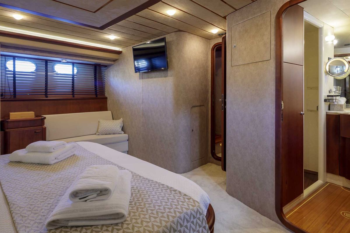 Cabin on My Way, a Ferretti 72 yacht at Athens, Greece