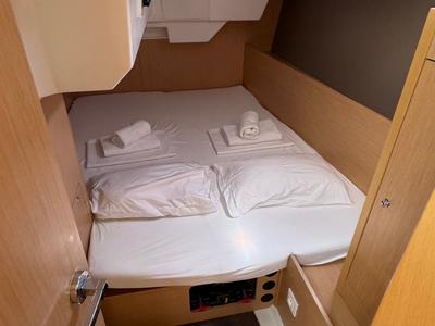 Cabin on Felina, a Beneteau Oceanis 38 sailboat at Općina Sukošan, Croatia