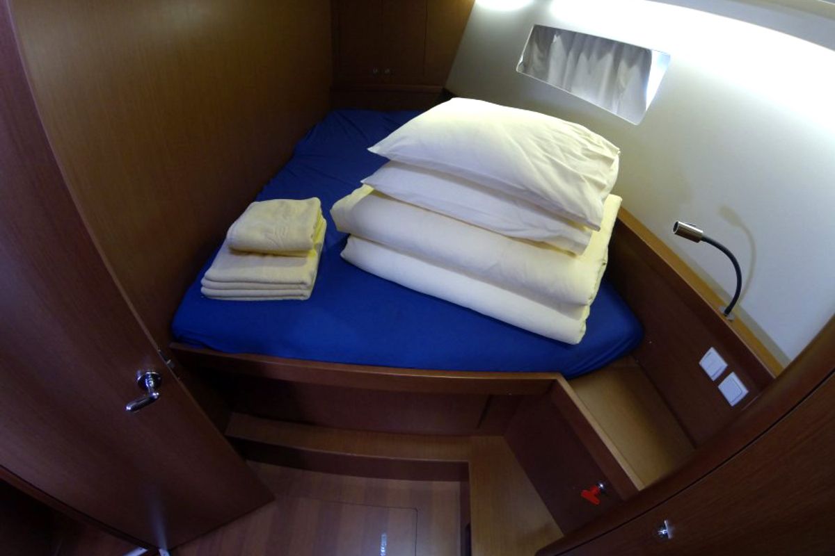 Cabin on Neška II, a Beneteau Oceanis 45 sailboat at Grad Šibenik, Croatia