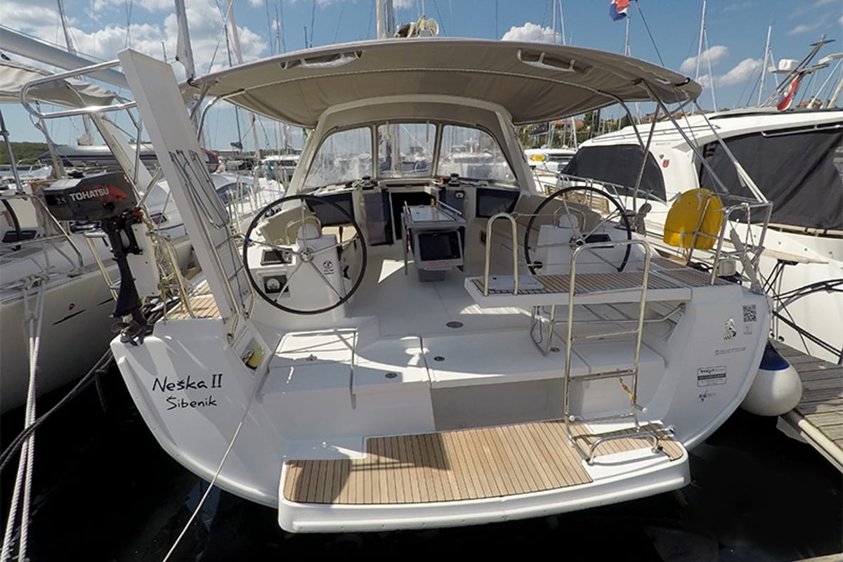Exterior view of Neška II, a Beneteau Oceanis 45 sailboat at Grad Šibenik, Croatia