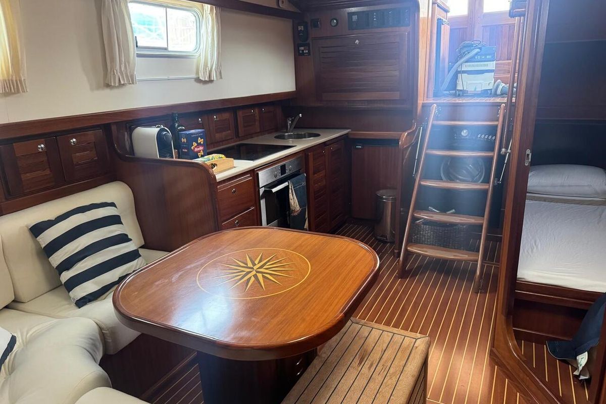 Salon of Balsamico, a Menorquin Yachts Menorquin 160 motorboat at Port d'Andratx, Spain