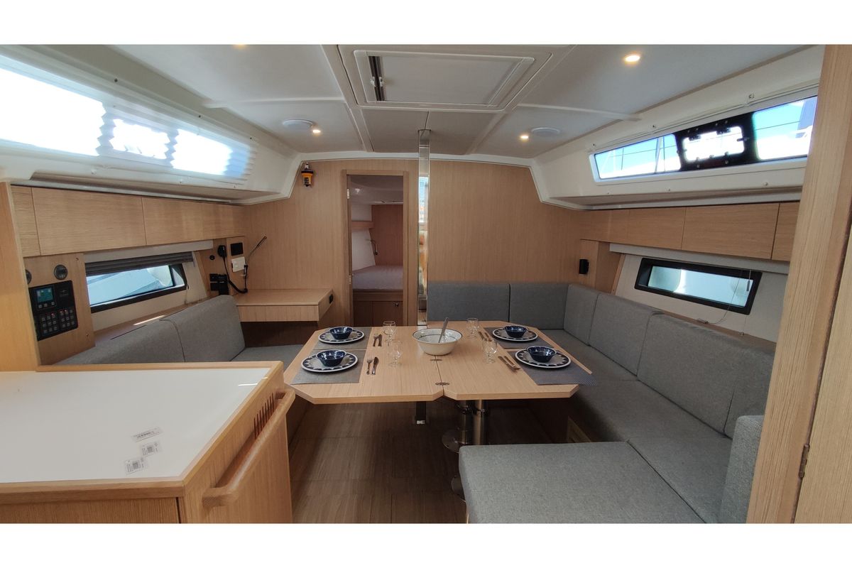 Salon of Celestia, a Bavaria C42 sailboat at Volos Municipality, Greece