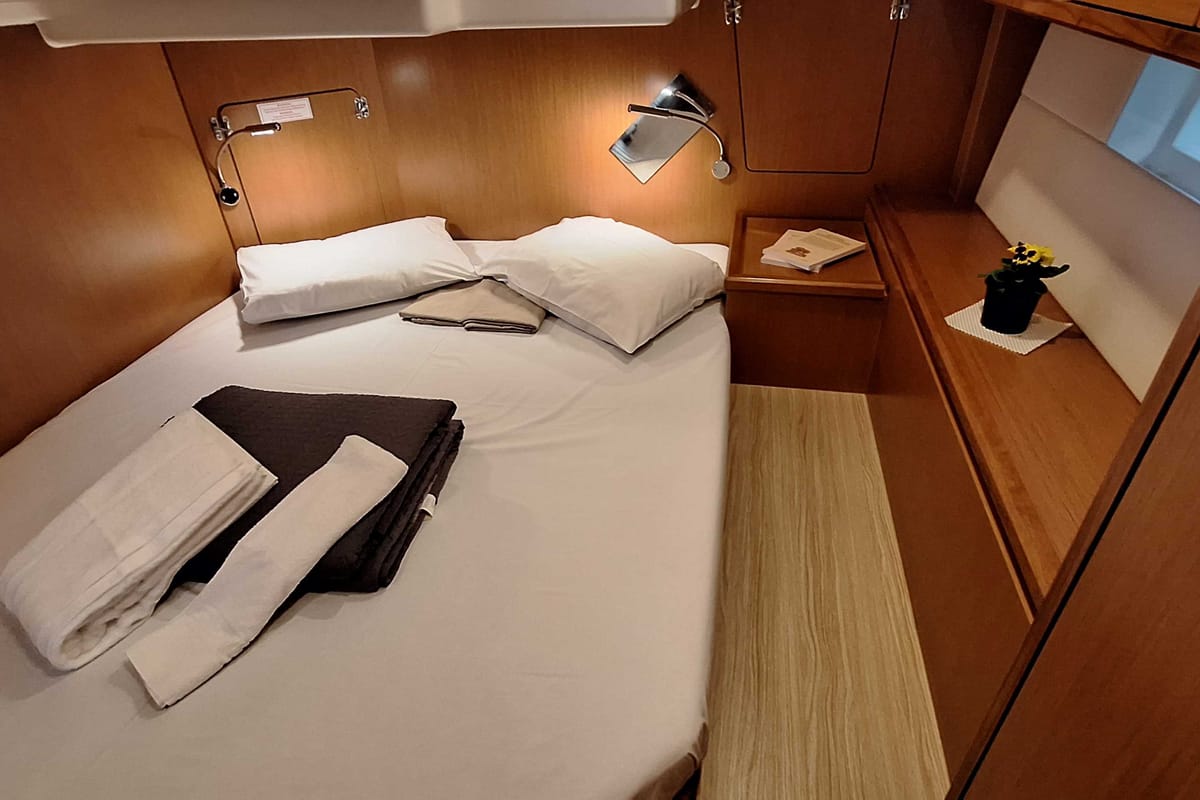 Cabin on Lady Flora 3, a Bavaria C50 sailboat at Municipal Unit of Lefkada, Greece