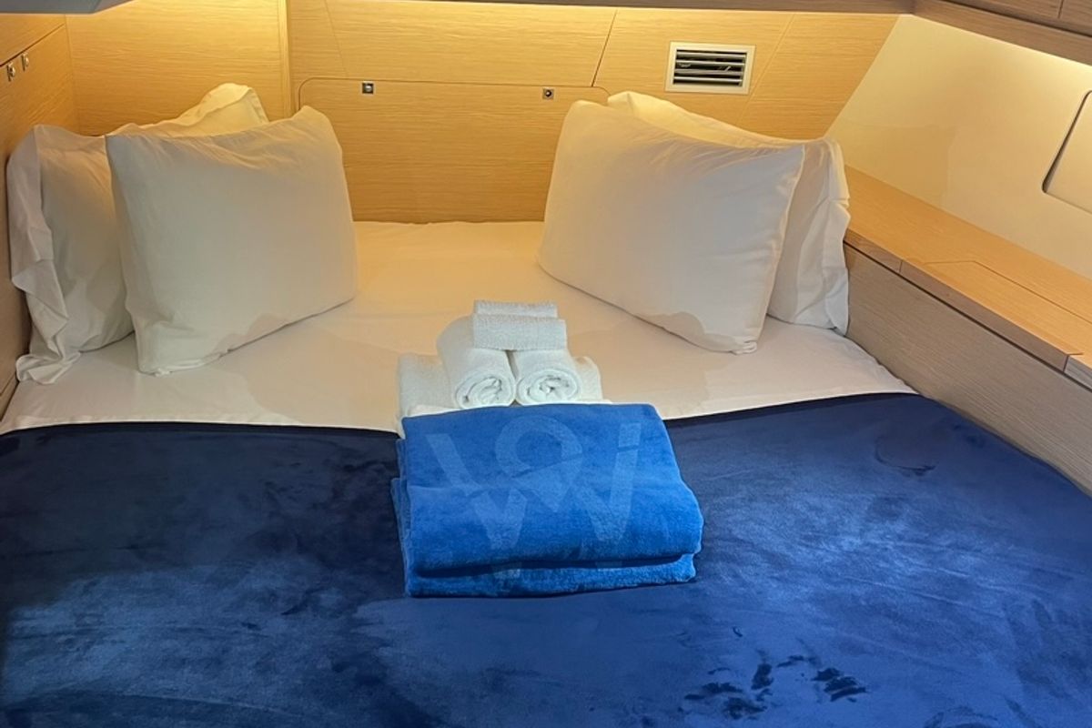 Cabin on Knot Online, a Dufour 470 sailboat at Road Town, British Virgin Islands