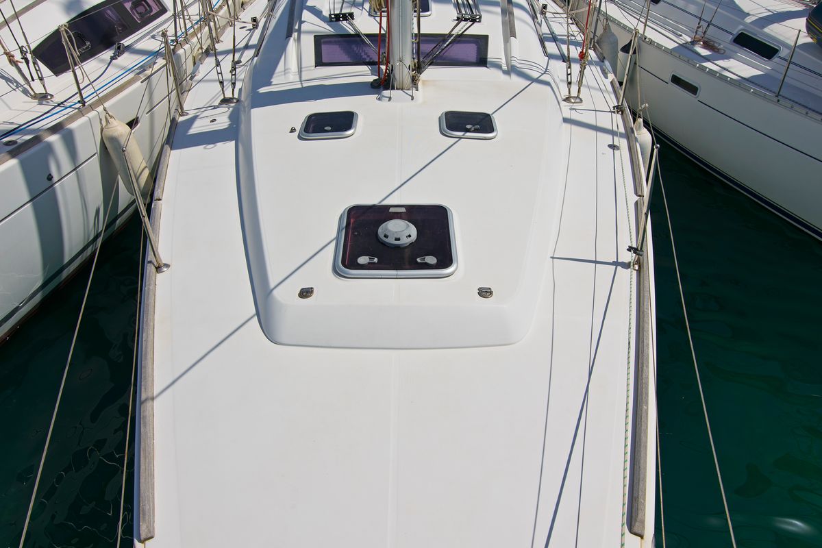 Deck of Mataa, a Beneteau Oceanis 43 sailboat at Betina, Croatia