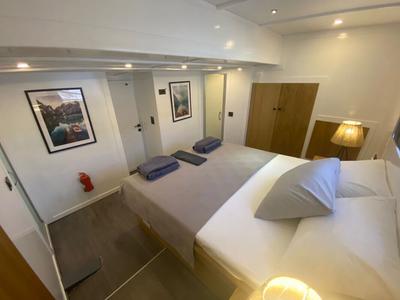 Cabin on Albatros M, a Unknown Albatros M yacht at Fethiye, Turkey