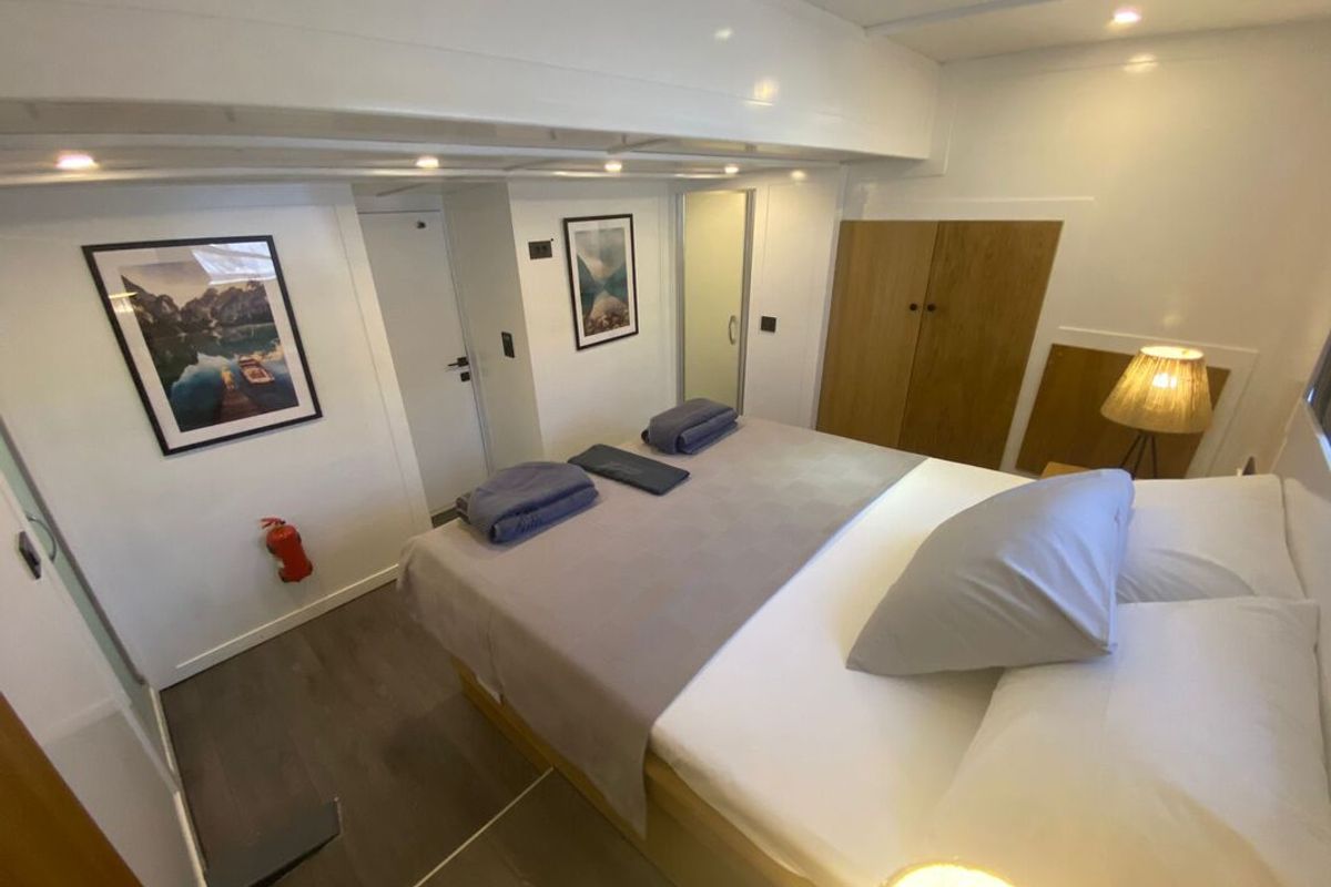 Cabin on Albatros M, a Unknown Albatros M yacht at Fethiye, Turkey