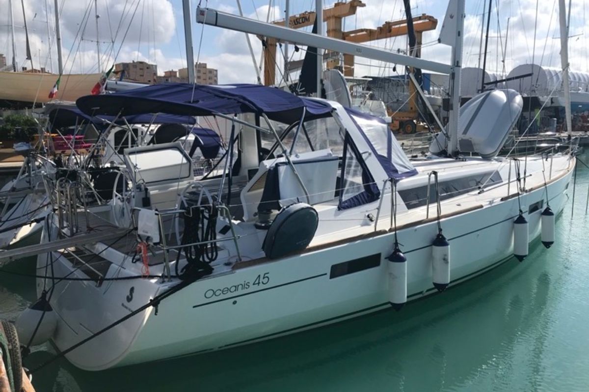 Exterior view of Alphard, a Beneteau Oceanis 45 sailboat at Rosignano Solvay, Italy