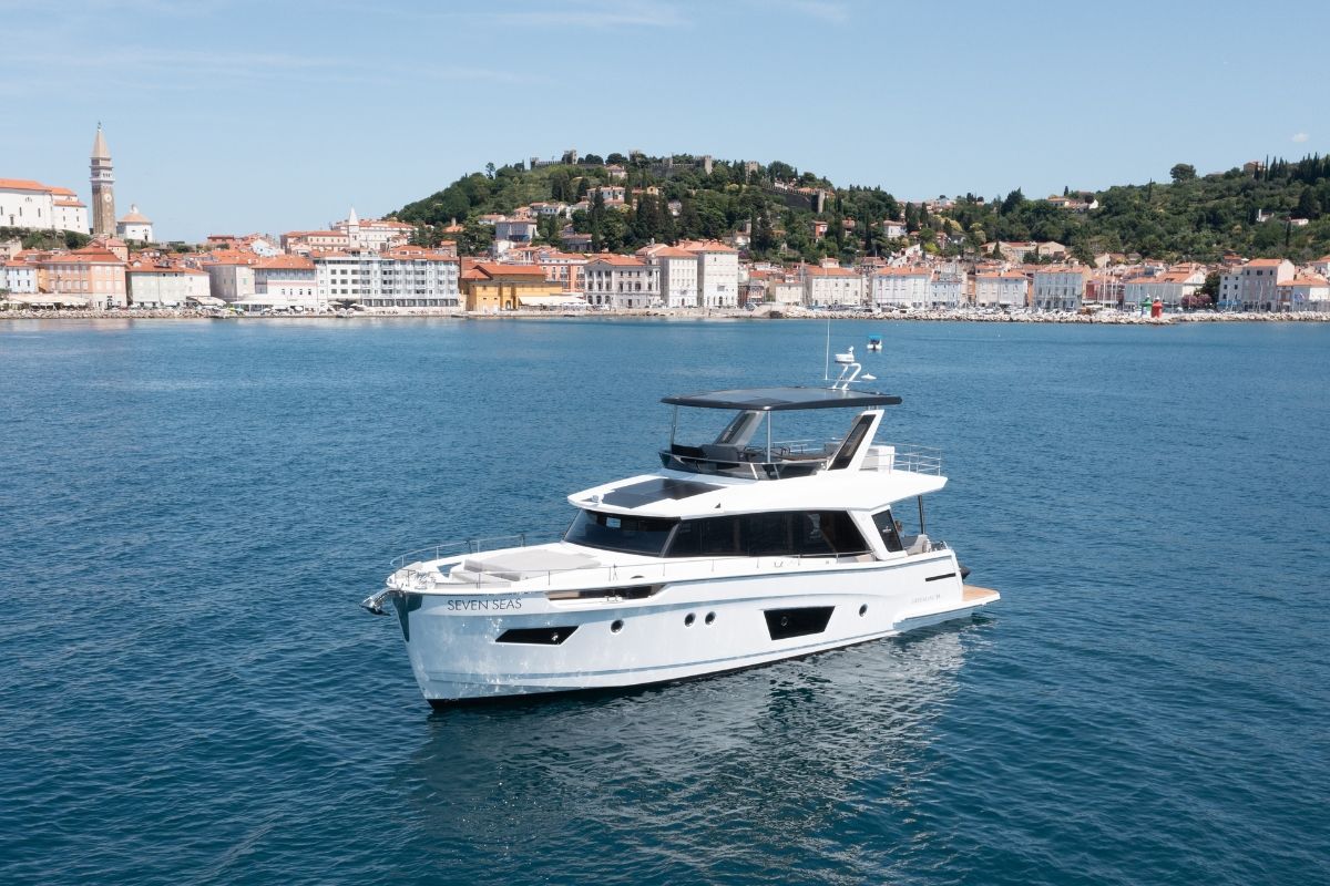 Exterior view of Seven Seas, a Greenline 58 Fly yacht at Pirovac, Croatia