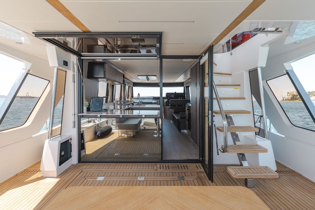 Deck of Seven Seas, a Greenline 58 Fly yacht at Pirovac, Croatia
