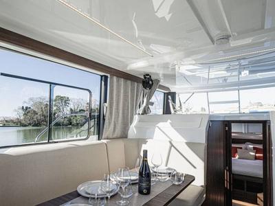 Salon of Liberty - Luxury 11, a Cygnet Liberty motorboat at Borough of Runnymede, United Kingdom