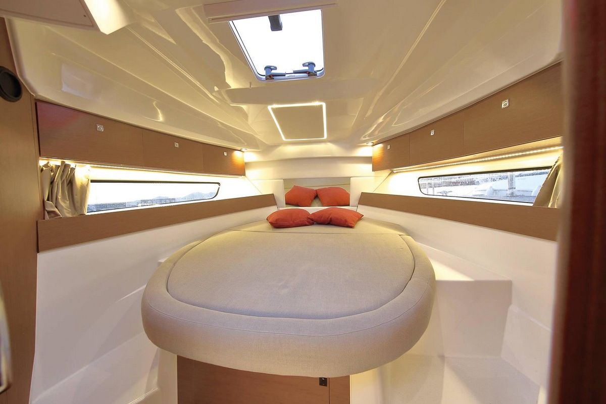 Cabin on Salty Kiss, a Jeanneau Merry Fisher 895 motorboat at Split, Croatia