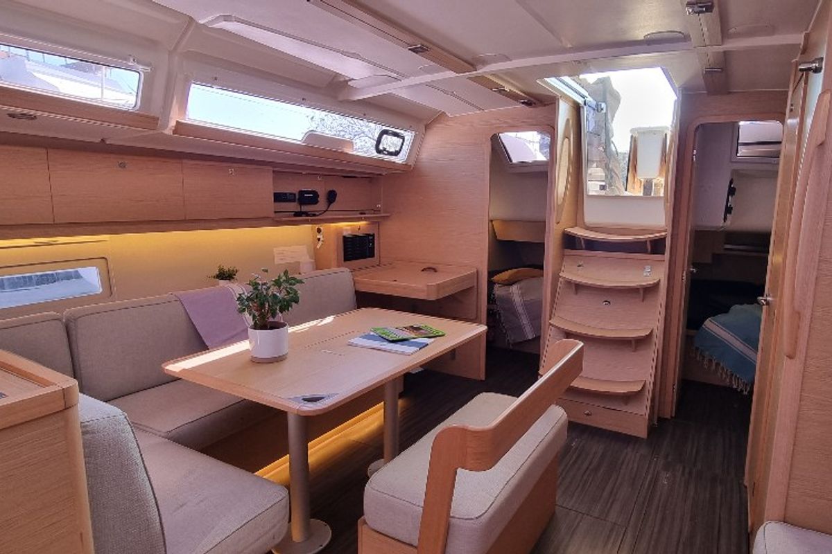 Salon of Lucie, a Dufour 430 sailboat at Vallauris, France
