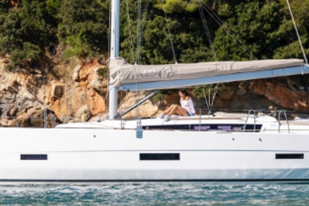 Exterior view of Lucie, a Dufour 430 sailboat at Vallauris, France