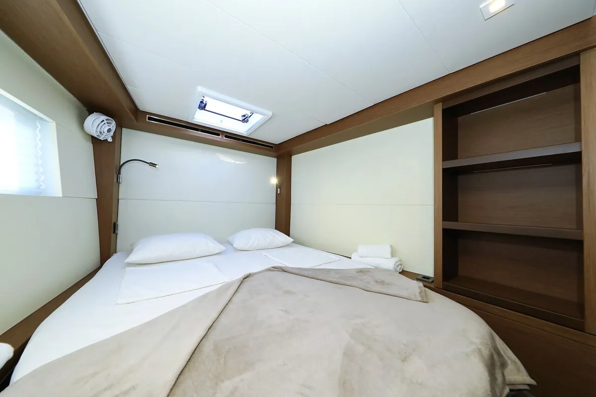 Cabin on Ragnar, a Lagoon 50 OW catamaran at Općina Sukošan, Croatia