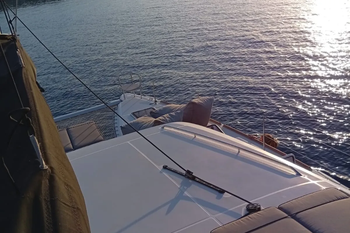 Seaker, a Lagoon Lagoon 400 S2 catamaran at Athens, Greece