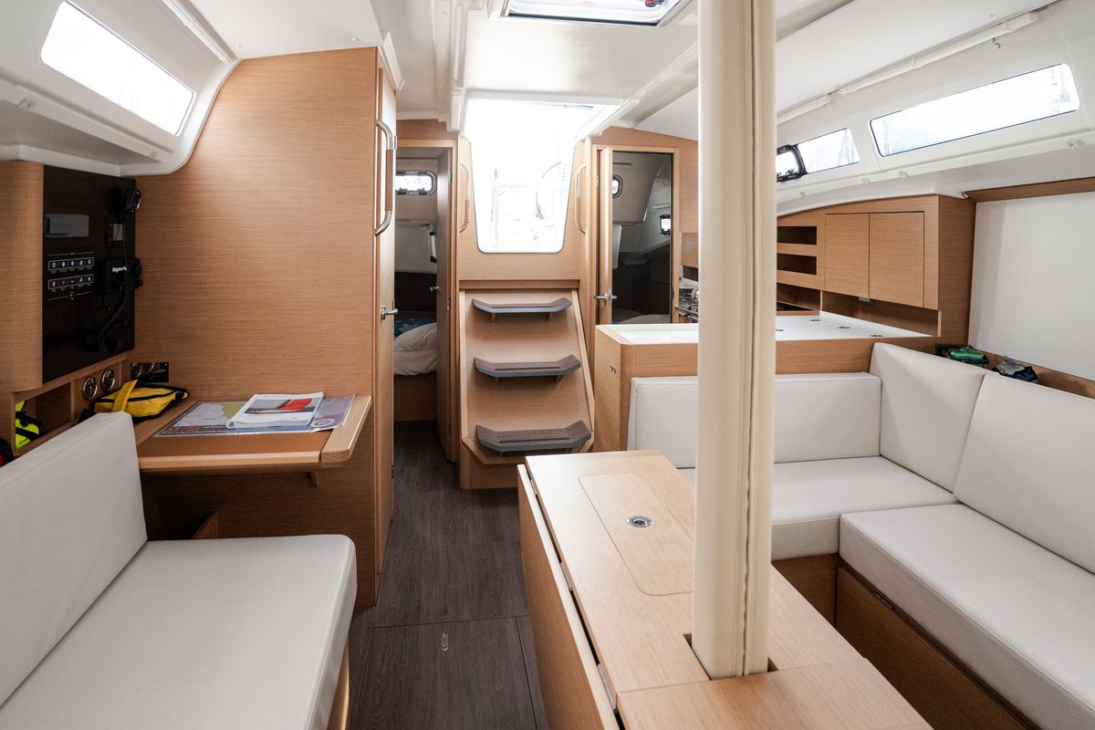 Salon of Phoenix, a Jeanneau Sun Odyssey 380 sailboat at Rosignano Solvay, Italy