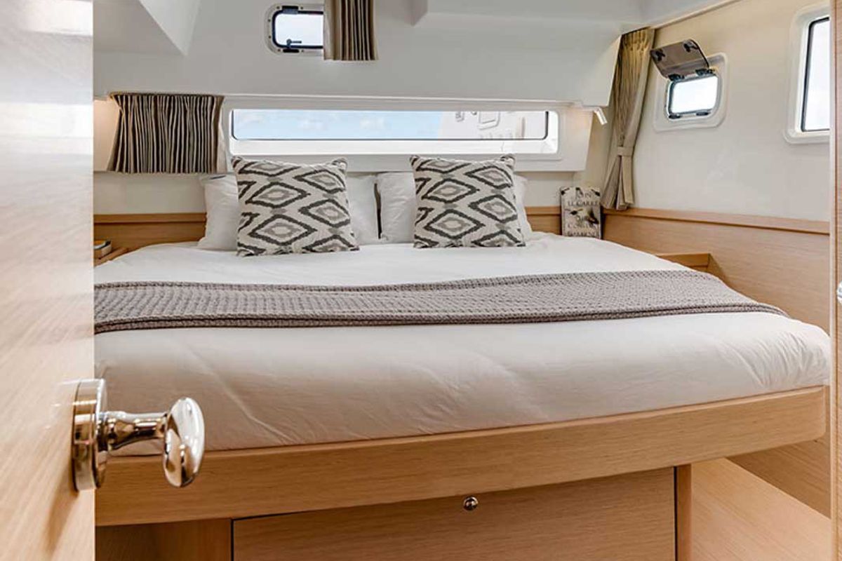Cabin on Neverland, a Lagoon 42 catamaran at Kos, Greece