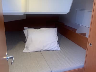 Cabin on Maia, a Bavaria C42 sailboat at Athens, Greece