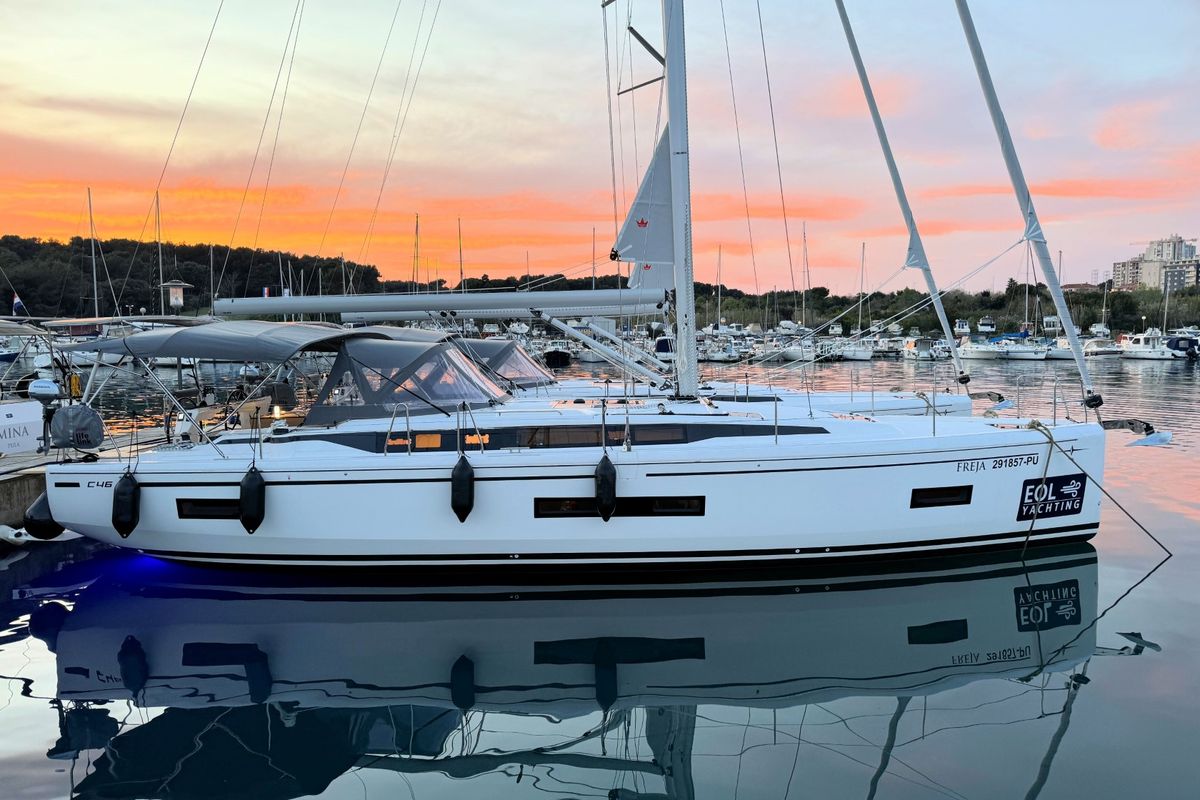 Salon of Freja, a Bavaria C46 sailboat at Grad Pula, Croatia