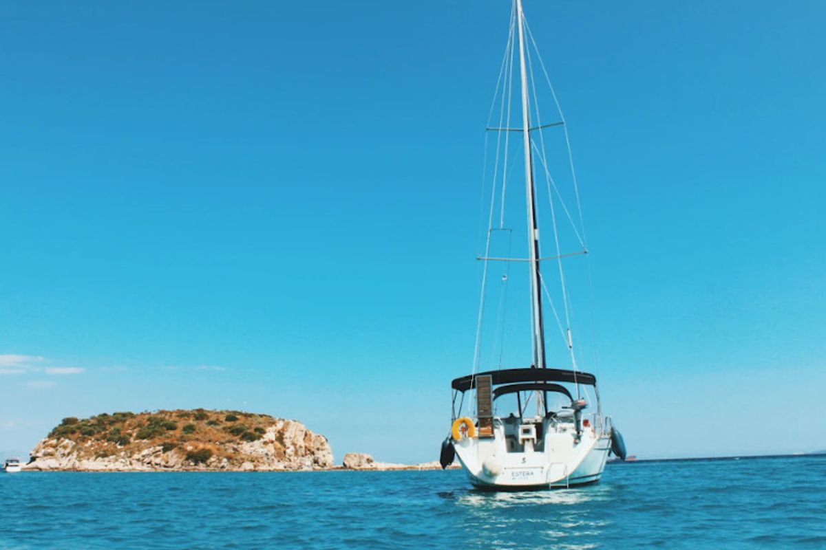 Exterior view of Estera, a Beneteau Cyclades 43.4 sailboat at Marina Delta Kallithea, Greece