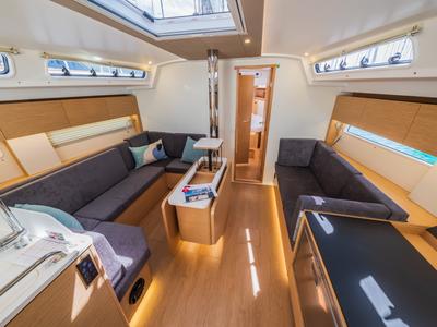 Salon of La Brisa, a Hanse Yachts Hanse 410 sailboat at Grad Kaštela, Croatia