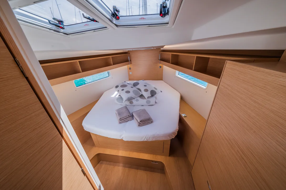 Cabin on La Brisa, a Hanse Yachts Hanse 410 sailboat at Grad Kaštela, Croatia